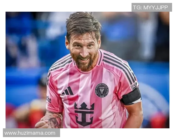 160身高足球明星的传奇之路与不屈精神展现了小个子也能成就伟大梦想